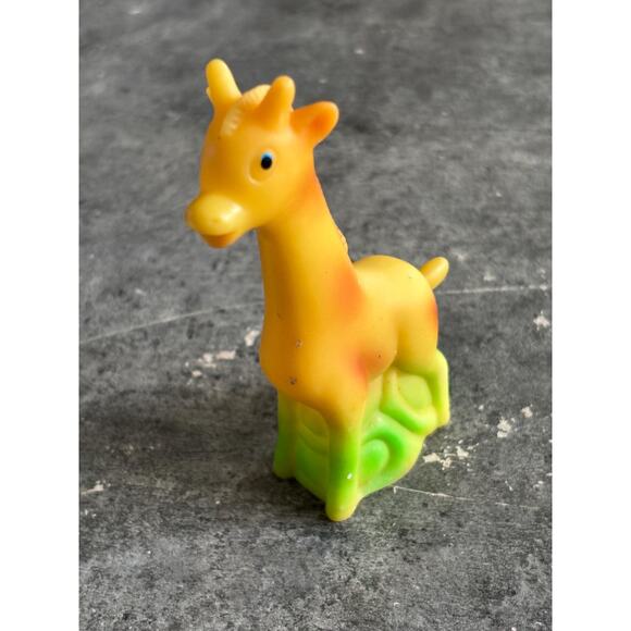 4 Vtg Squeaky Animal Toys Giraffe, Horse, Lamb and Elephant Trunk Up Rubber Toys - Picture 3 of 7